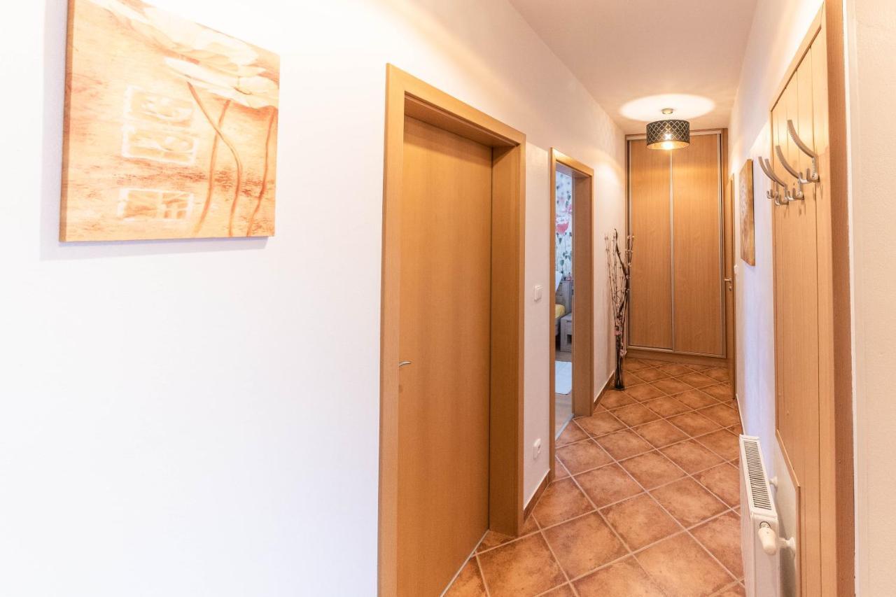 Apartman Lipa Либерец Екстериор снимка