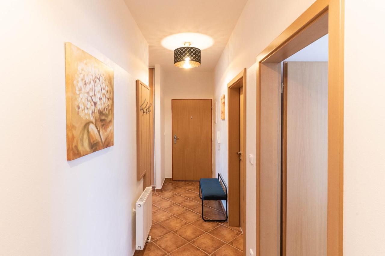 Apartman Lipa Либерец Екстериор снимка